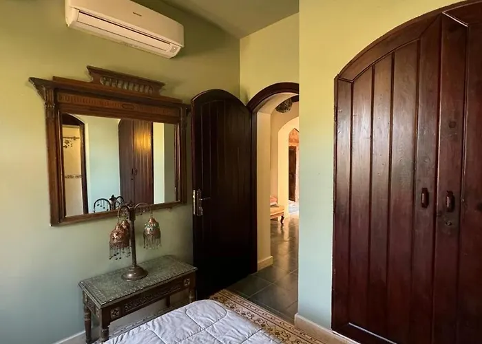 El Gouna 4 Bedroom 4 Bathroom Lagoon Gurdaka